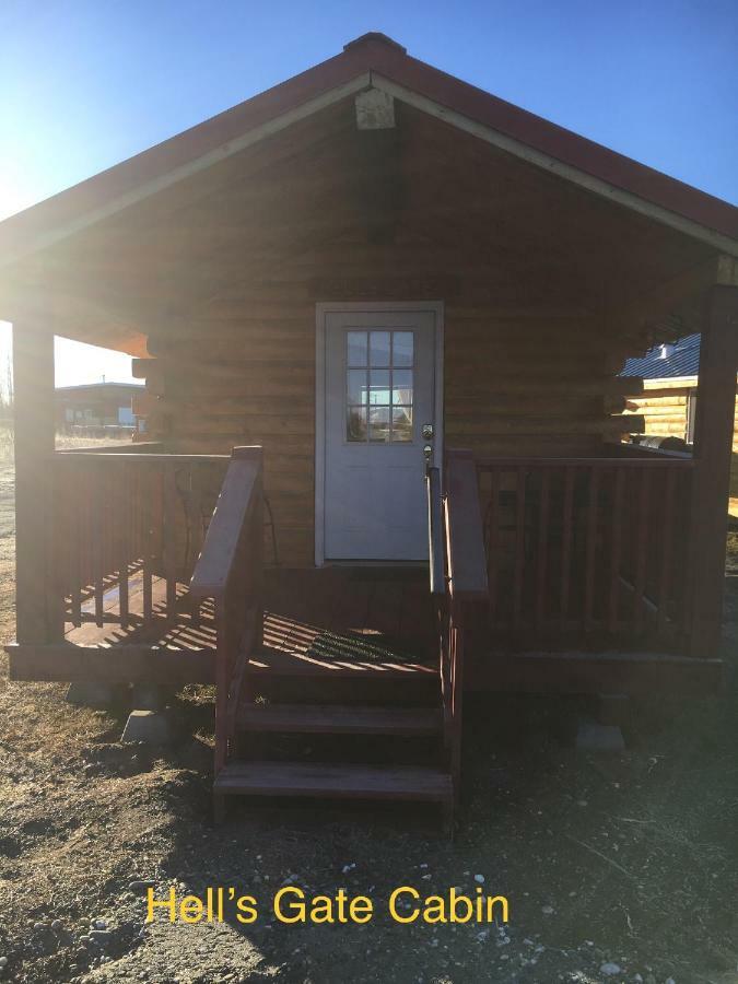 Alaska Log Cabins On The Pond Clear Creek Park Exteriör bild
